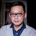 麻豆成人小视频