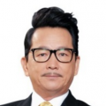 扒开两片肥唇